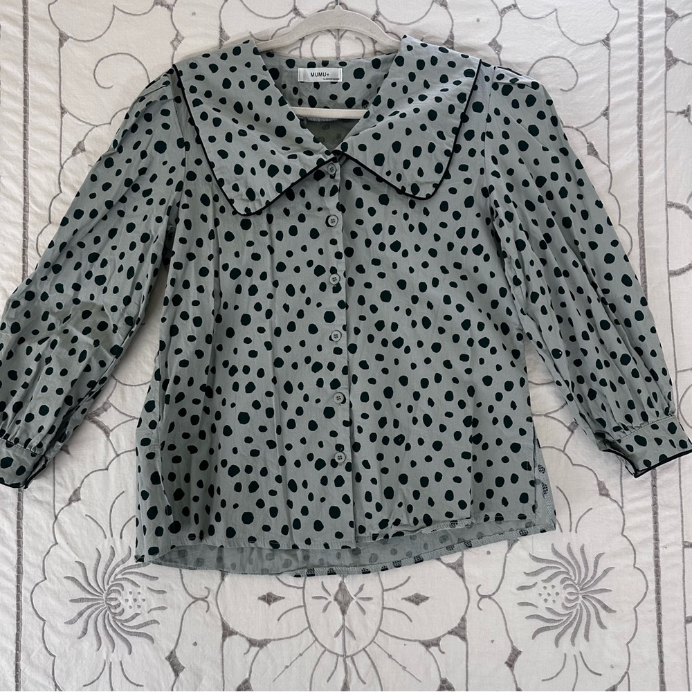 Japanese Boutique Sage Green Polka Dot Button-Up Blouse women’s Medium